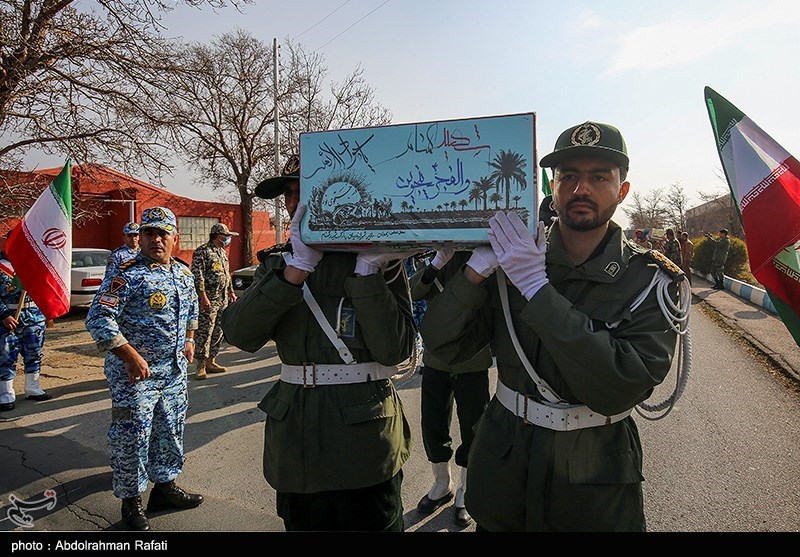 مراسم استقبال از ۶ شهید گمنام در پایگاه شکاری شهید نوژه همدان