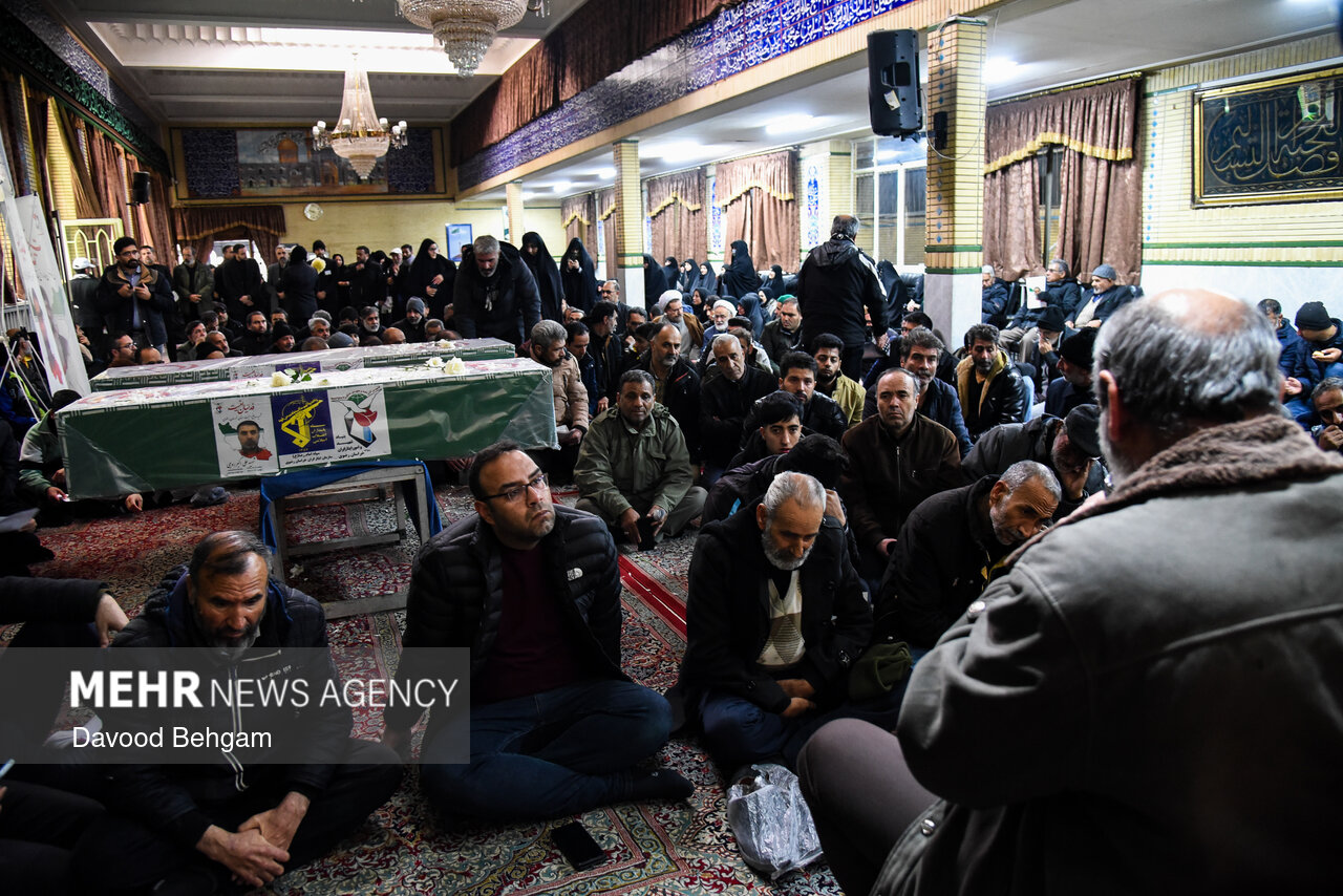  مراسم تشییع پیکر مطهر ۳ شهید مدافع امنیت