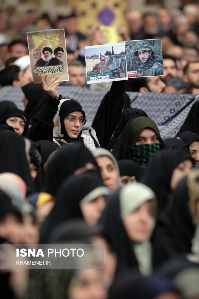 دیدار خانواده شهدای اقتدار با رهبر انقلاب