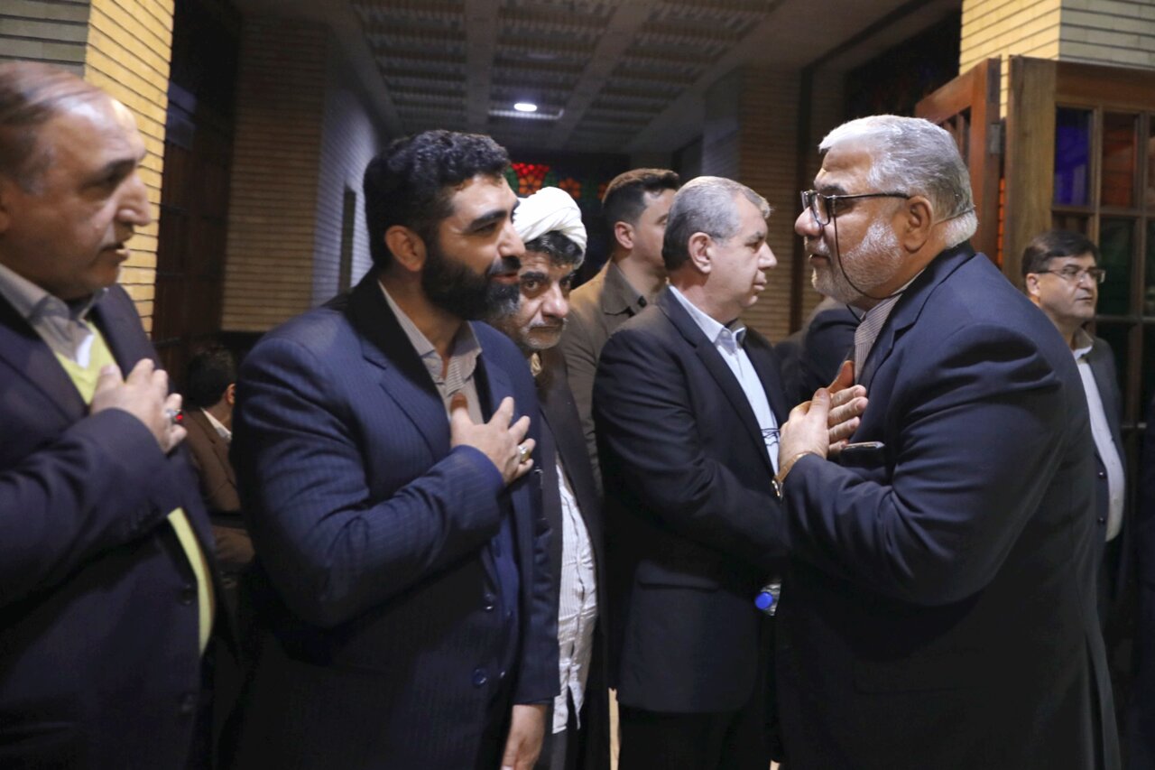 مراسم گرامیداشت درگذشت فرزند نماینده مردم لردگان در مجلس