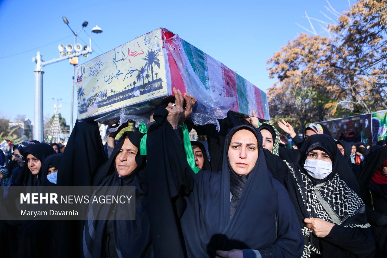 تشییع پیکر مطهر شهدای گمنام دفاع مقدس در بجنورد