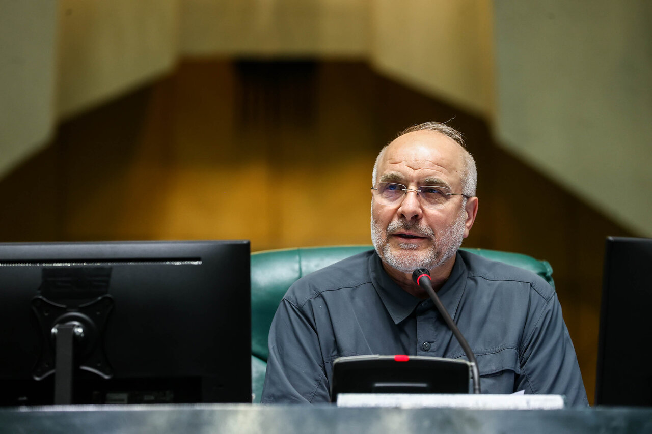 بررسی اجرای برنامه هفتم در مجلس با حضور رئیس جمهور