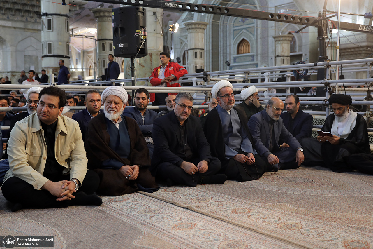 حضور شخصیت های سیاسی و لشکری در سالگرد ارتحال امام 