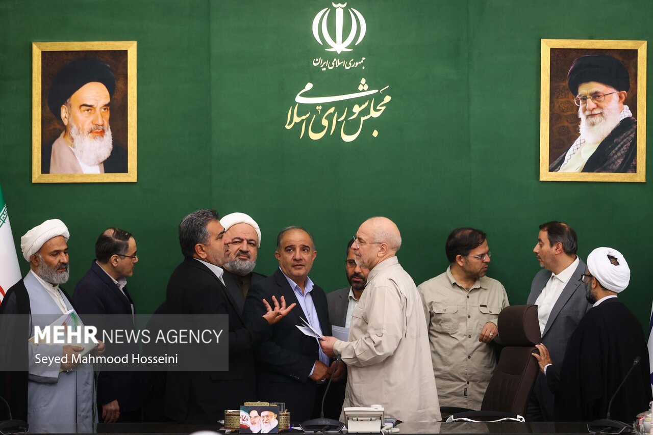 نشست شورای هماهنگی مجلس با حضور قالیباف