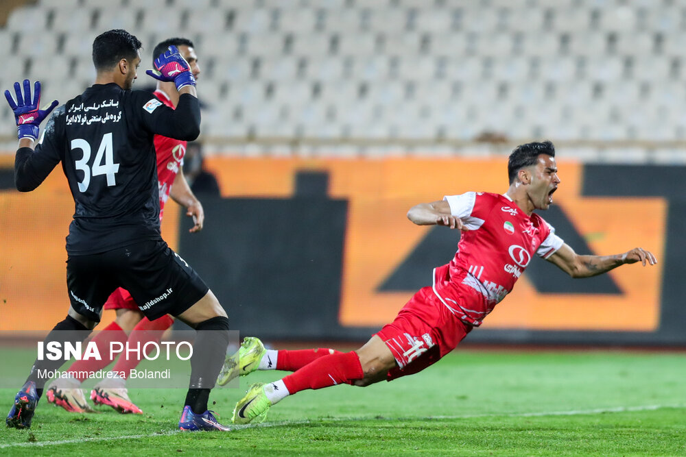  پرسپولیس و استقلال خوزستان