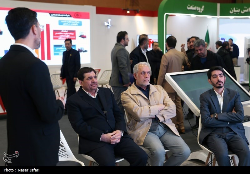 بازدید مخبر از نمایشگاه الگوهای مسیر پیشرفت