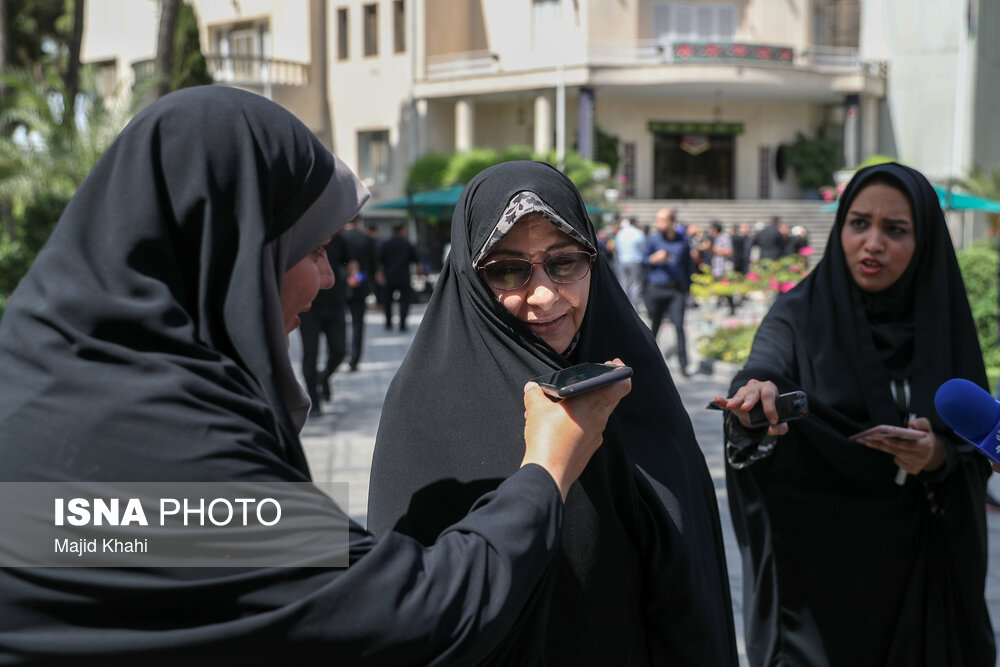 حاشیه جلسه هیات دولت -۱۱ مرداد