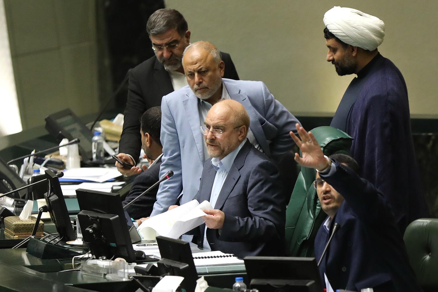 سی و هشتمین نشست بررسی برنامه هفتم توسعه در صحن علنی مجلس شورای اسلامی