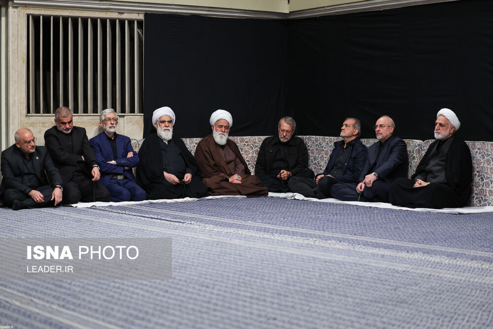 سومین شب مراسم عزاداری در حسینیه امام خمینی(ره)