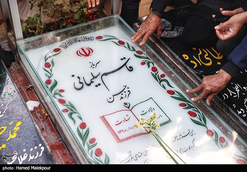 حضور قالیباف بر مزار شهید سپهبد قاسم سلیمانی