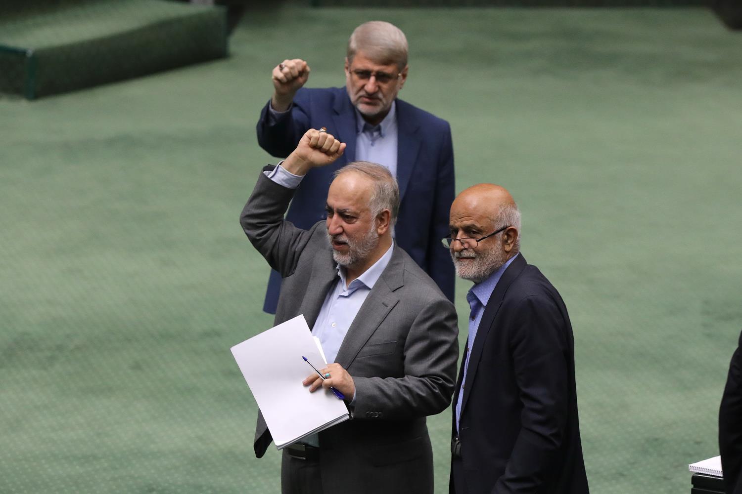 هفدهمین نشست بررسی برنامه هفتم توسعه در مجلس