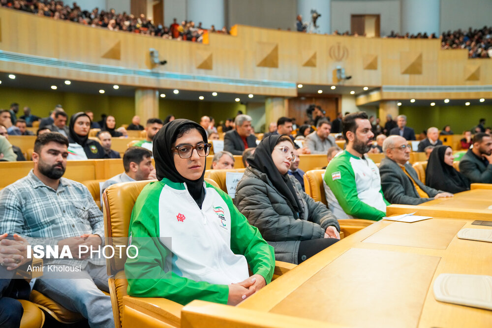 مراسم تجلیل از مدال‌آوران با حضور رئیس جمهور