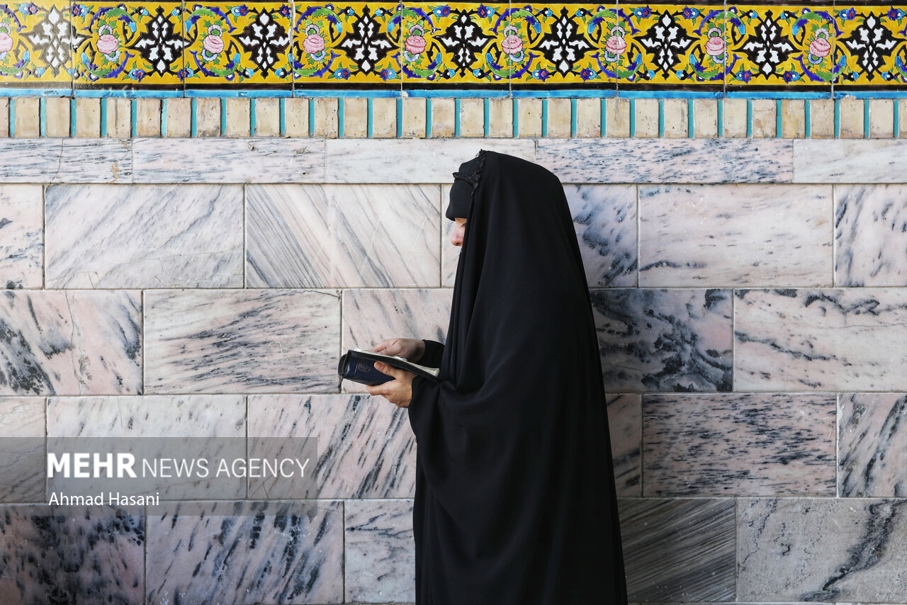 حال و هوای حرم مطهر رضوی در روز شهادت امام جواد (ع)