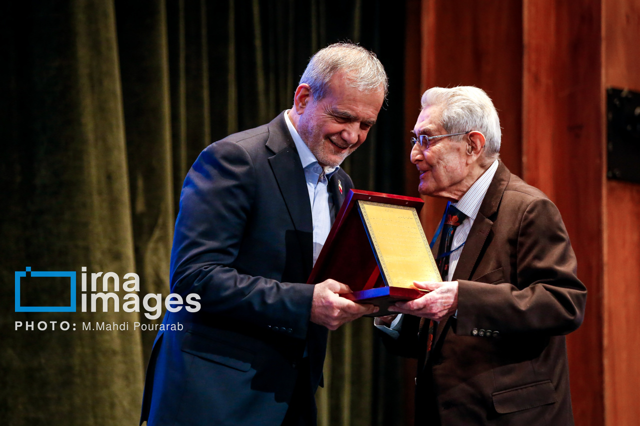 حضور پزشکیان در همایش «ایران کریدور ۲۰۲۶»