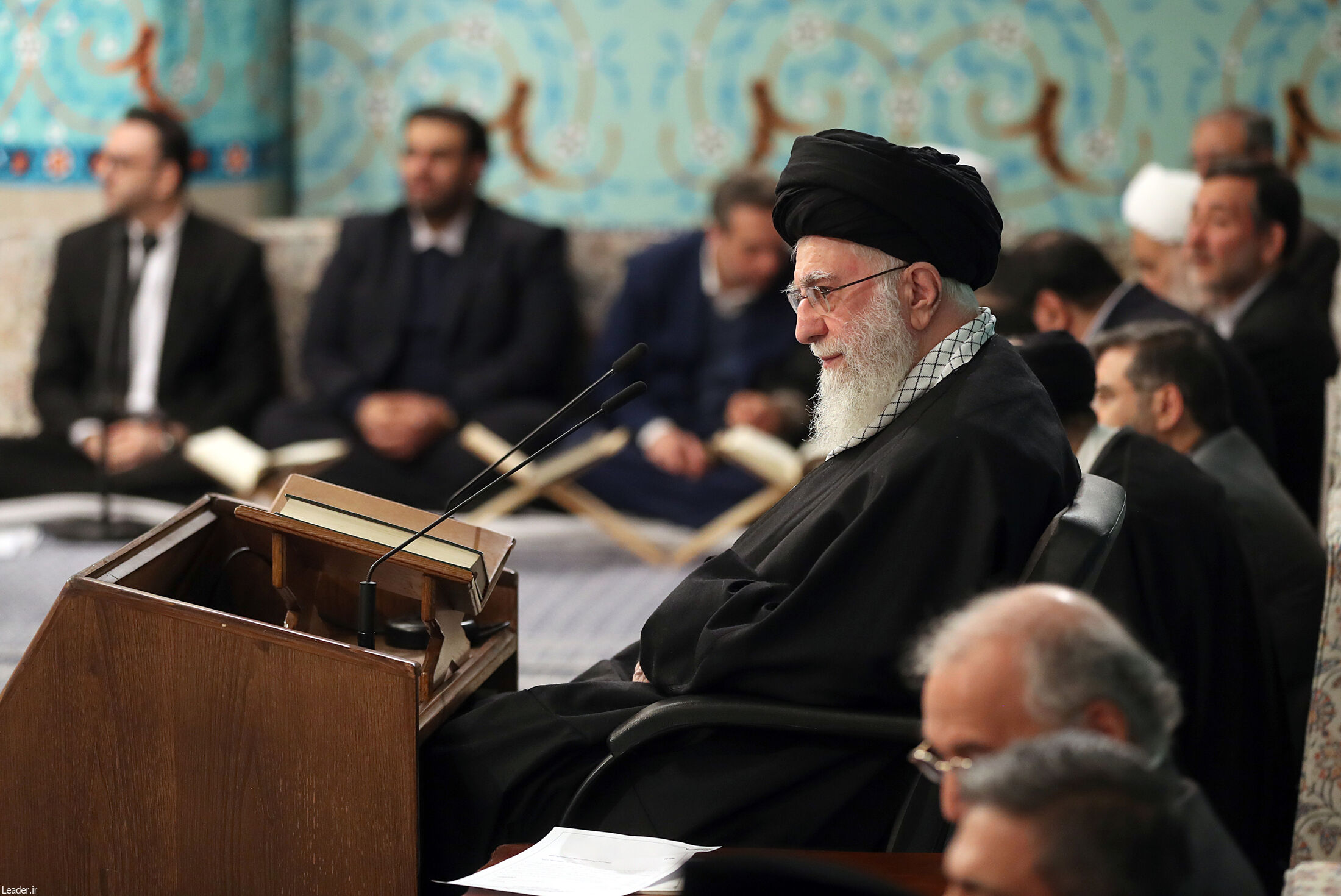 دیدار شرکت‌کنندگان در مسابقات بین‌المللی قرآن با رهبر انقلاب