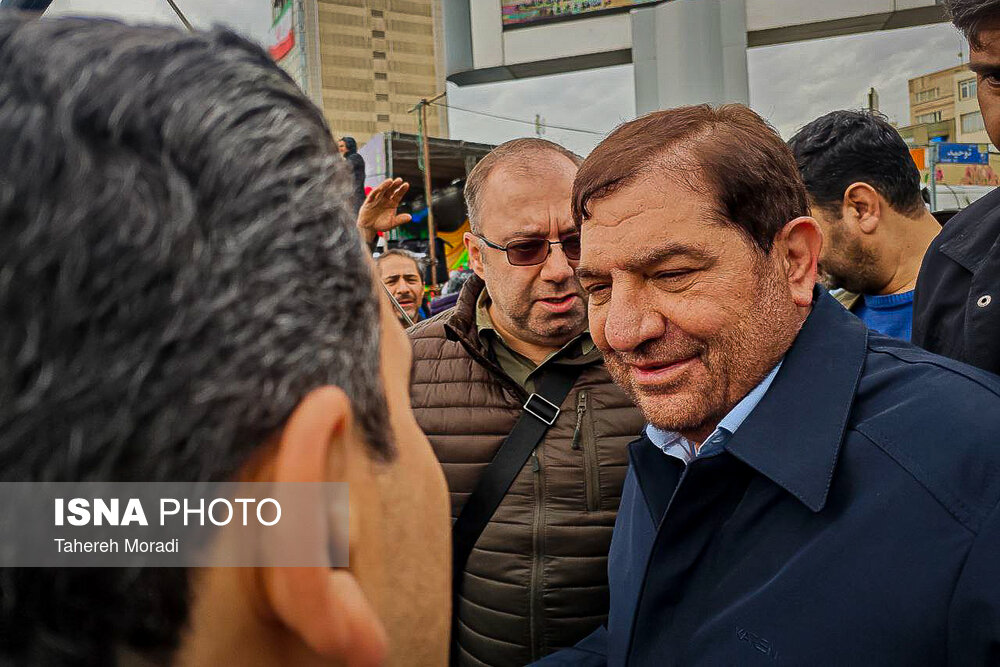 حضور جمعی از مسئولان در راهپیمایی ۲۲ بهمن - تهران