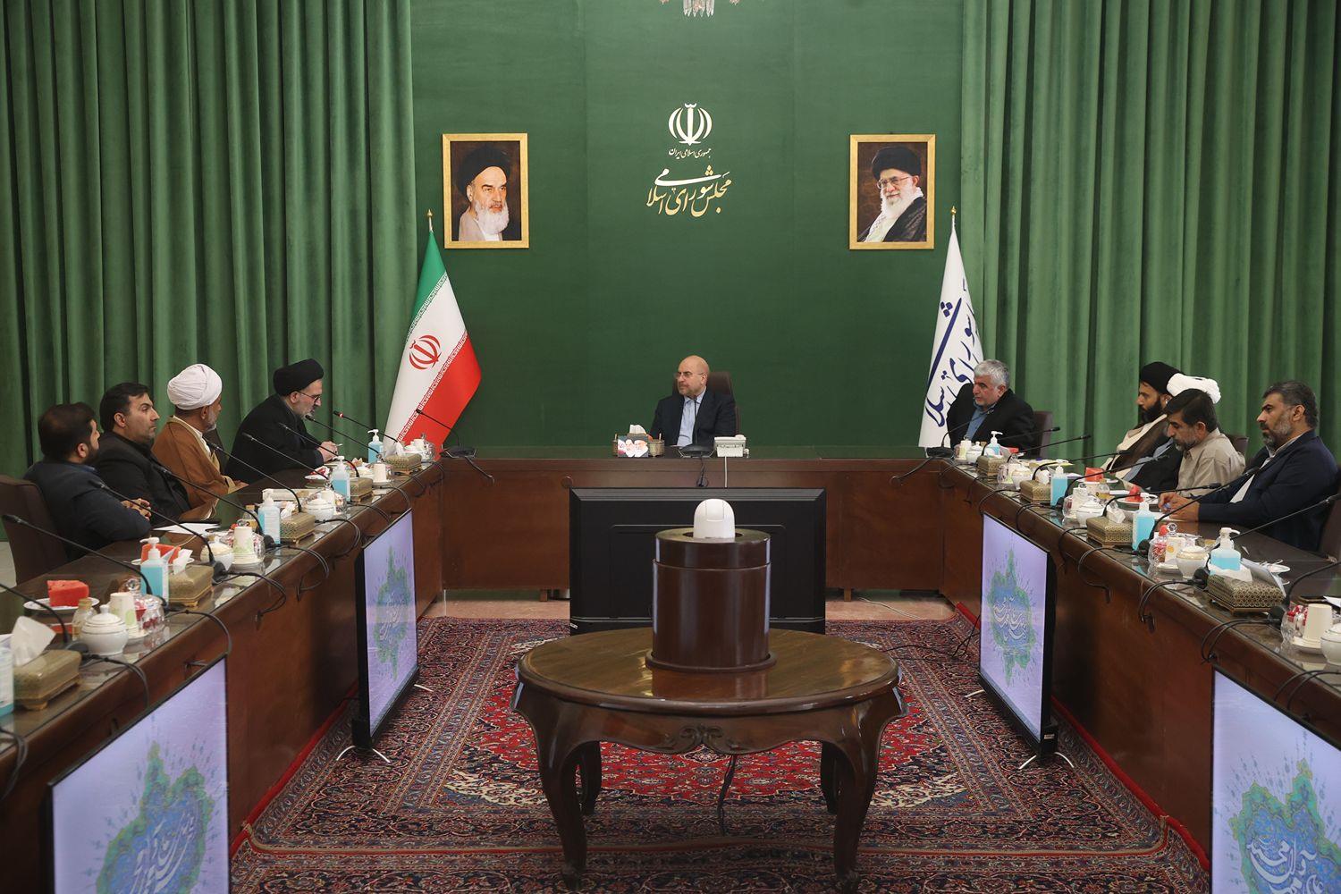 دیدار علماء، مدیران اجرایی و نماینده شهرستان‌های مسجد سلیمان، لالی، اندیکا و هفتکل با قالیباف