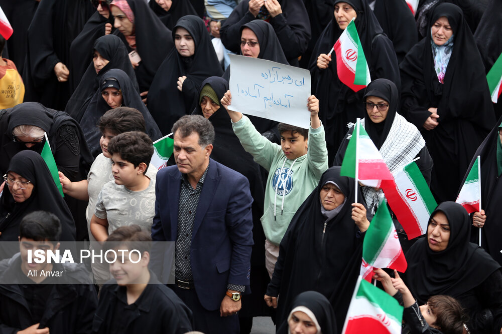 تجمع اعتراضی در محکومیت حمله آمریکا به تاسیسات هسته‌ای - اردبیل