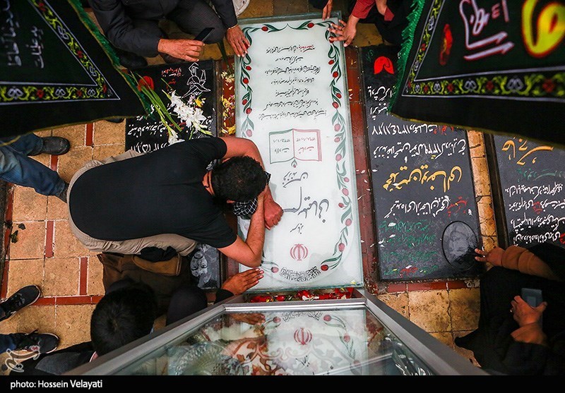 حال و هوای گلزار شهدای کرمان