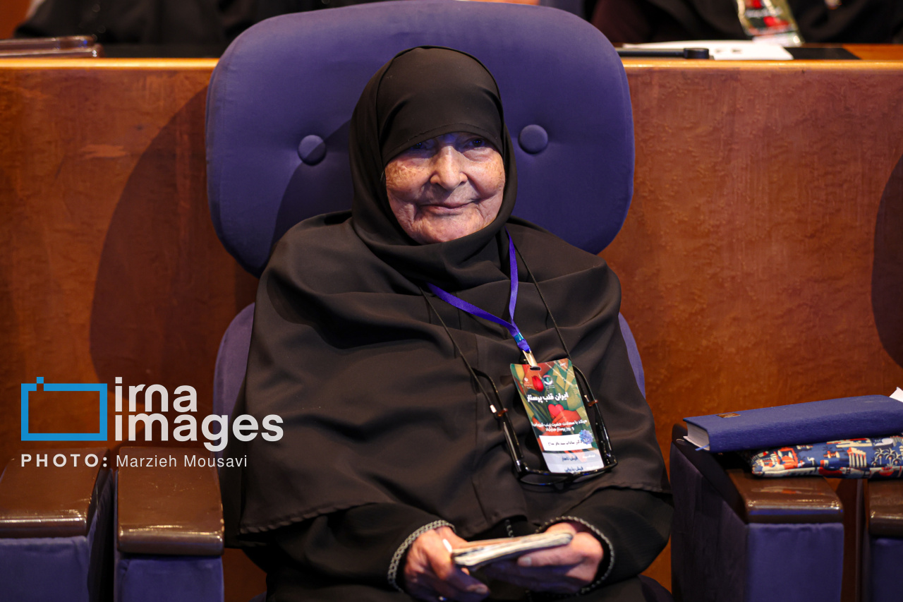 بزرگداشت مقام پرستار با حضور رئیس جمهور