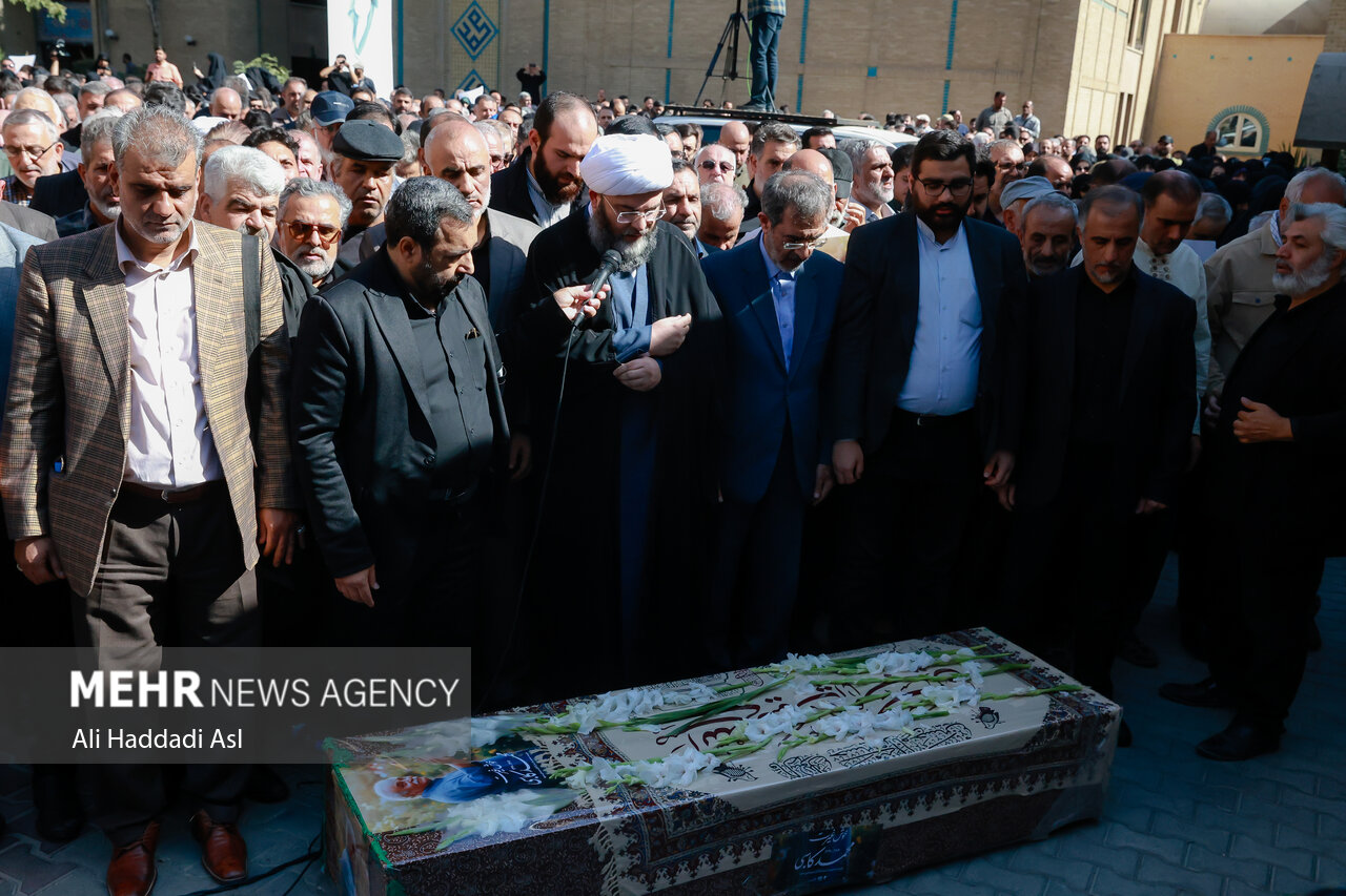 مراسم تشییع پیکر محمد کاسبی