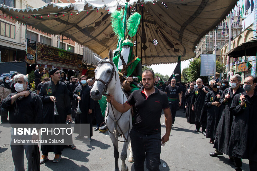 مراسم عزاداری شب تاسوعای حسینی