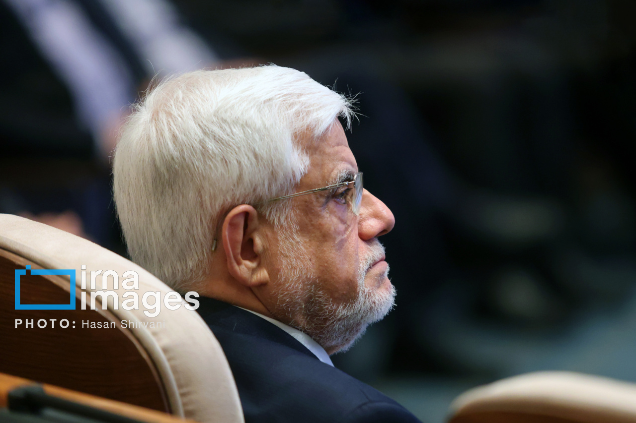 اهدای جایزه ویژه البرز (نوبل ایرانی)