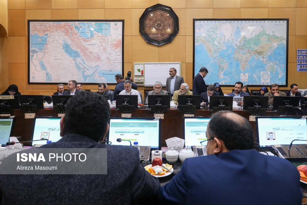 حضور قالیباف در جلسه کمیسیون اجتماعی مجلس