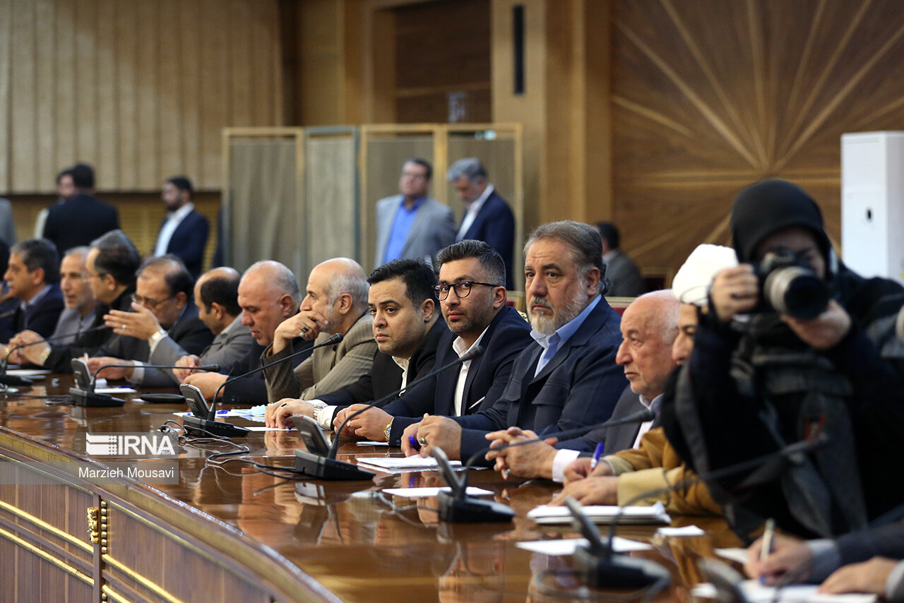 دیدار جمعی از خیرین با رئیس جمهور