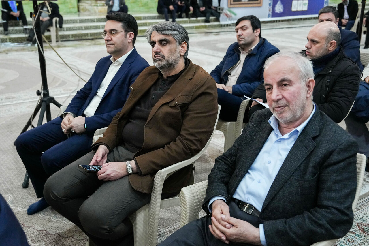 تجدید میثاق رئیس مجلس و نمایندگان با آرمان‌های امام(ره)