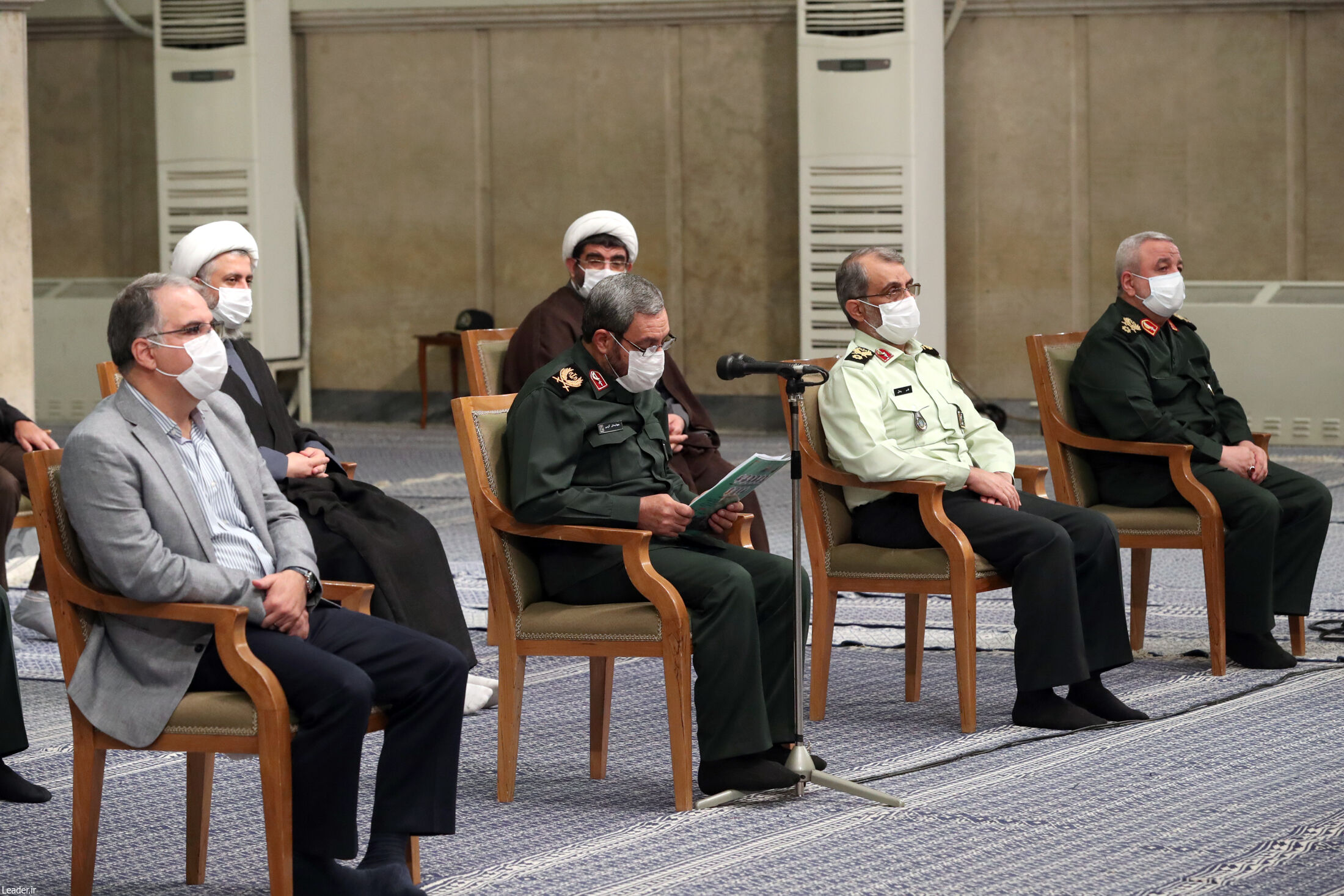 دیدار دست‌اندرکاران کنگره شهدای زنجان با رهبر انقلاب