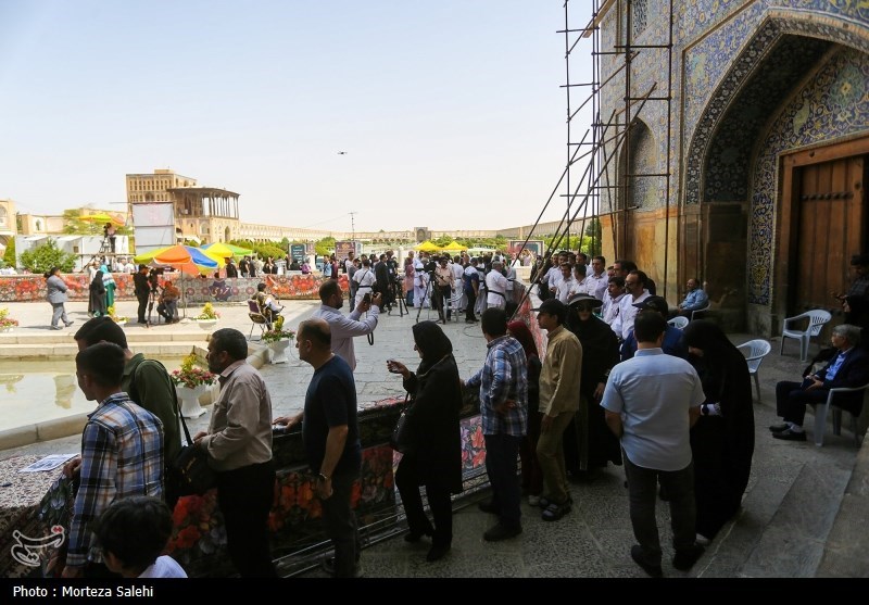 مرحله دوم انتخابات ریاست جمهوری در سنندج و رشت