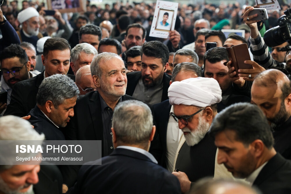 مراسم اربعین شهدای فتنه آمریکایی و صهیونیستی