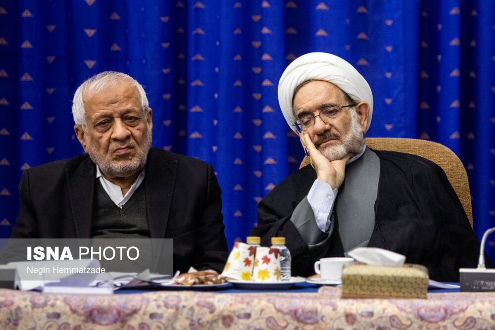 نشست بررسی راهکارهای تحقق انسجام ملی با حضور پزشکیان