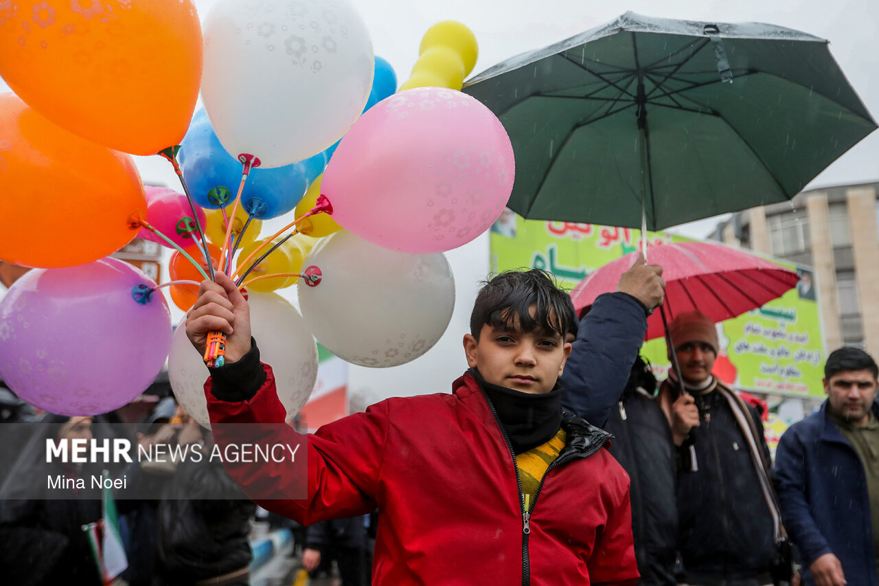 راهپیمایی ۲۲ بهمن در تبریز