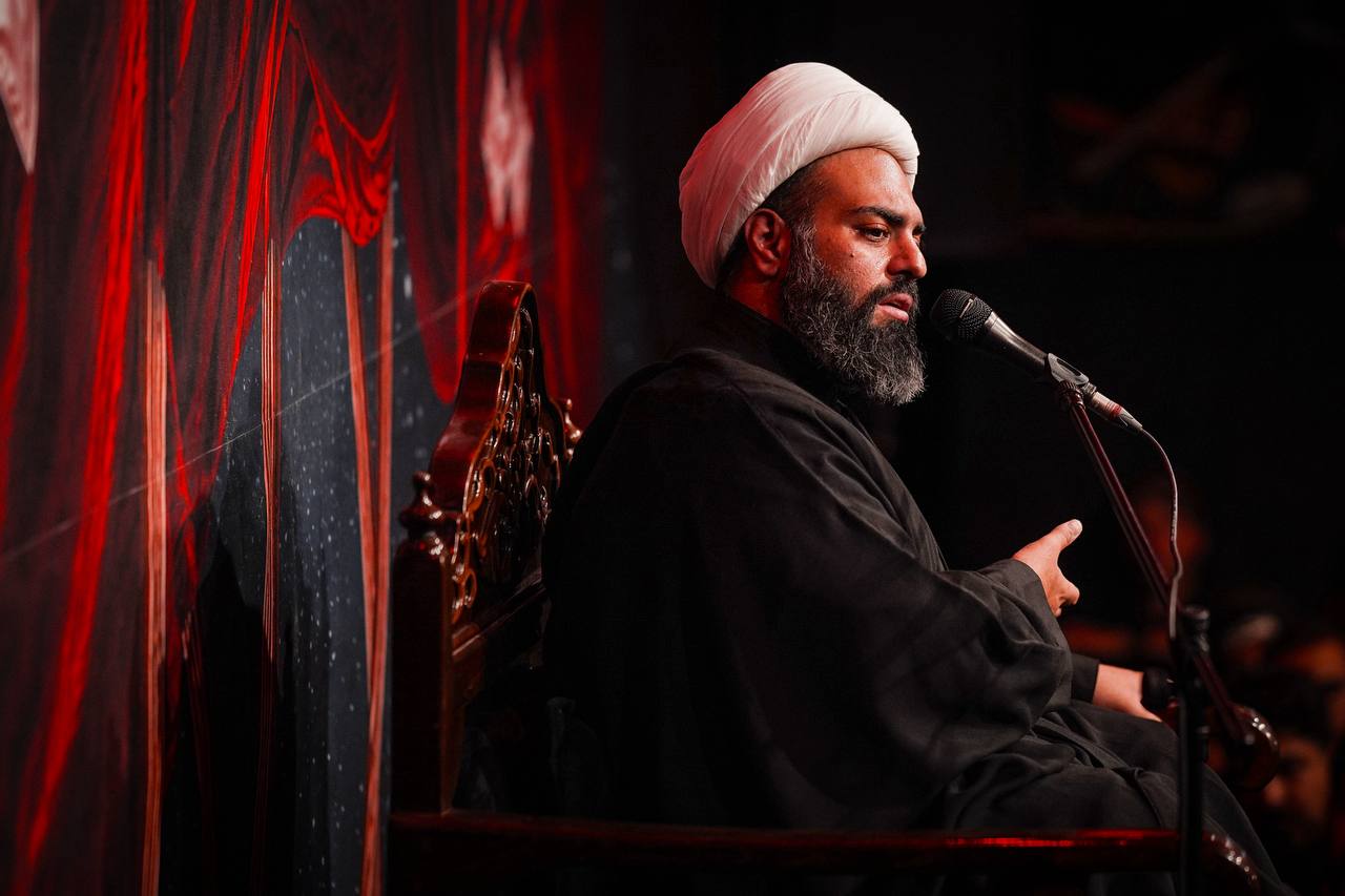 حضور قالیباف در مراسم عزاداری شب عاشورای حسینی