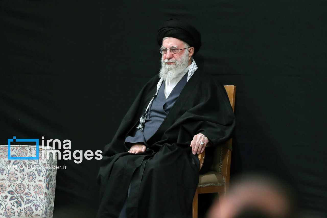 دومین شب عزاداری ایام فاطمیه با حضور رهبر انقلاب