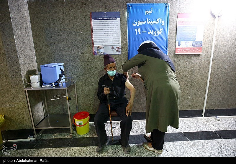 تزریق دوز دوم واکسن کرونا