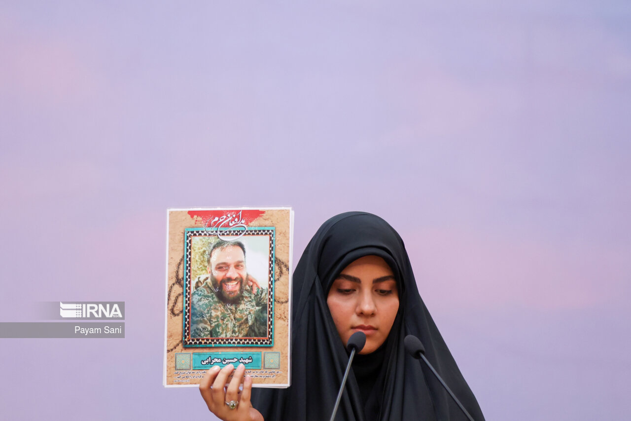 مراسم بزرگداشت شهدای مدافع حرم با حضور رئیسی