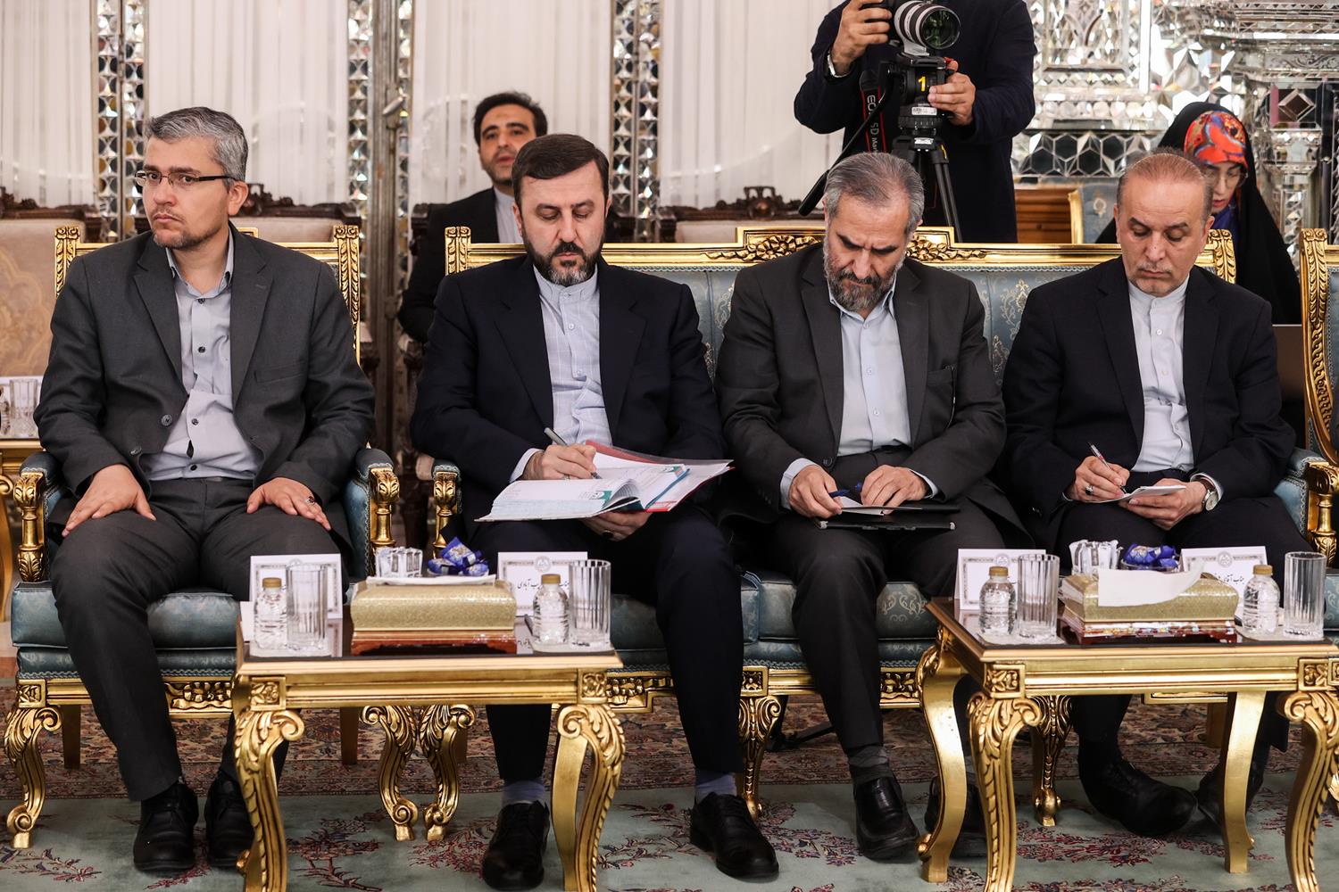 دیدار رئیس شورای عالی قضایی عراق با قالیباف