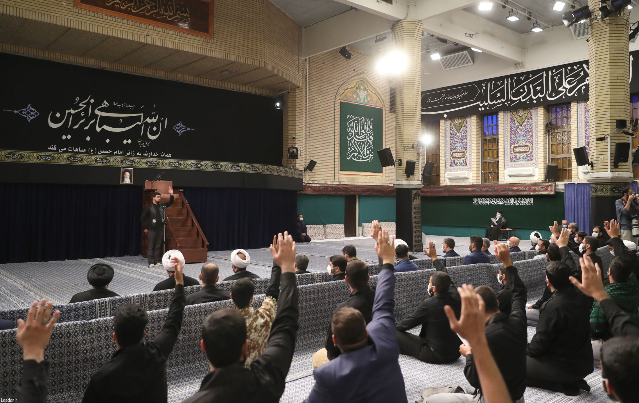 مراسم عزاداری اربعین حسینی با حضور رهبر انقلاب