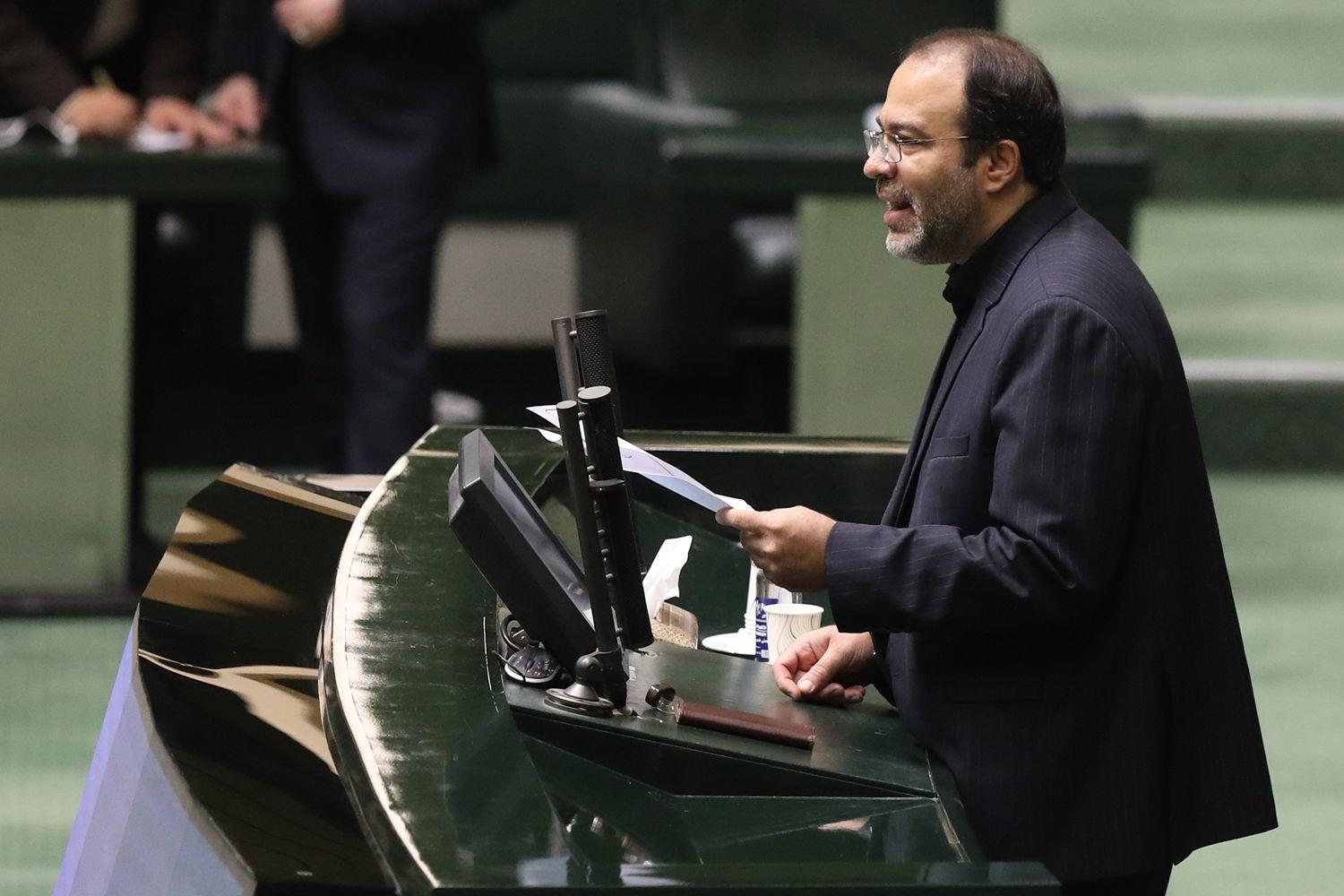 سئوال از وزیر کار در نشست علنی دوم مرداد مجلس