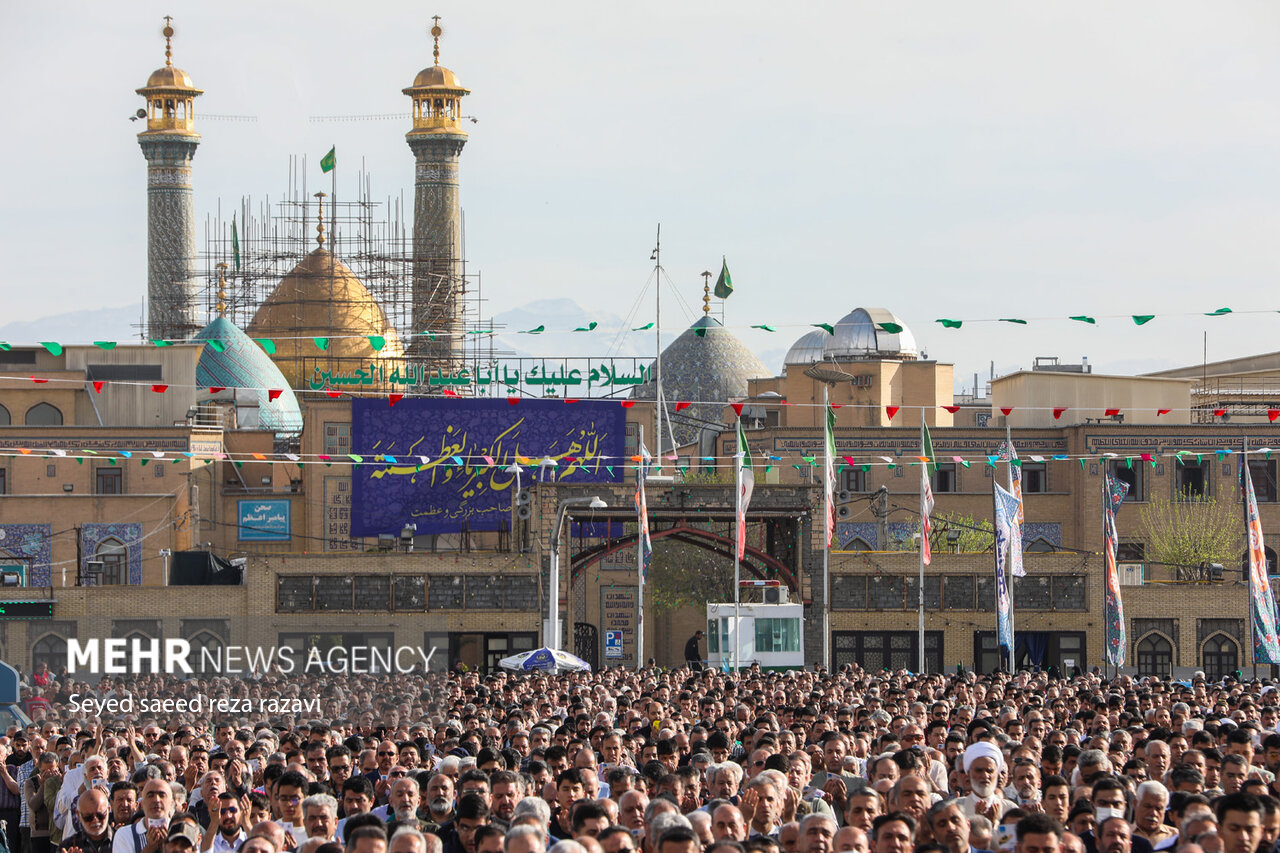 نماز عید سعید فطر در حرم حضرت عبدالعظیم حسنی (ع)