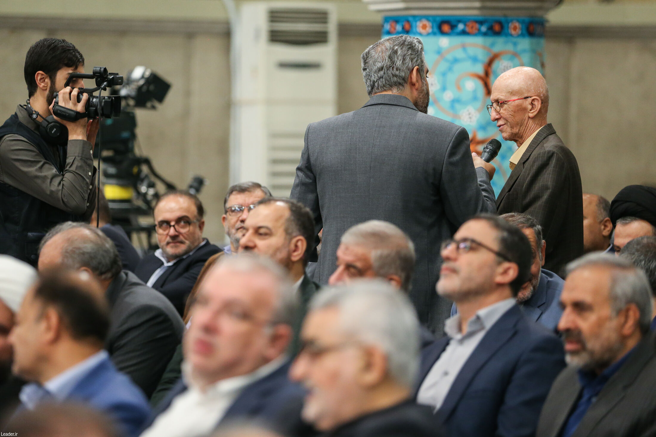 دیدار رهبر انقلاب با نمایندگان مجلس