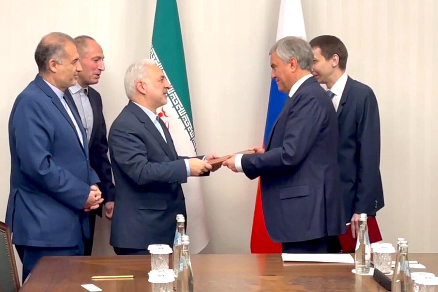 سفر هیاتی از کمیسیون امنیت ملی مجلس به مسکو و دیدار با مقامات روسی