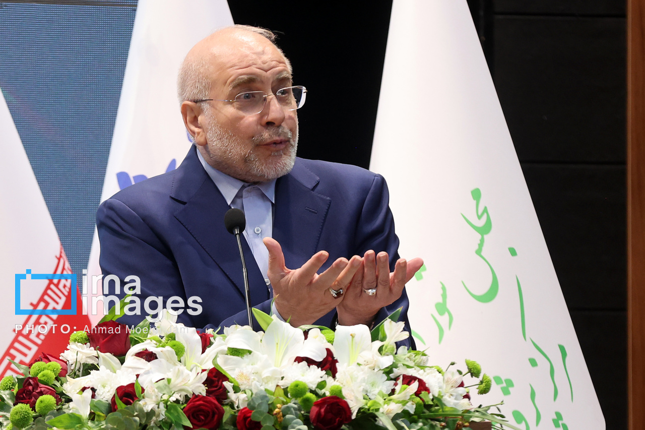 تجلیل قالیباف از پژوهشگران برتر 