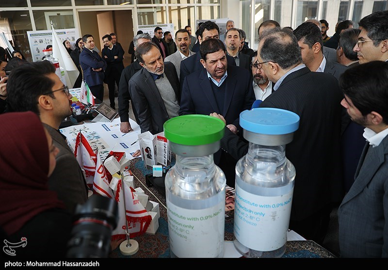 بازدید مخبر از پژوشگاه ملی مهندسی ژنتیک