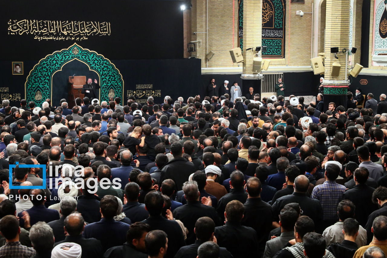 دومین شب عزاداری ایام فاطمیه با حضور رهبر انقلاب