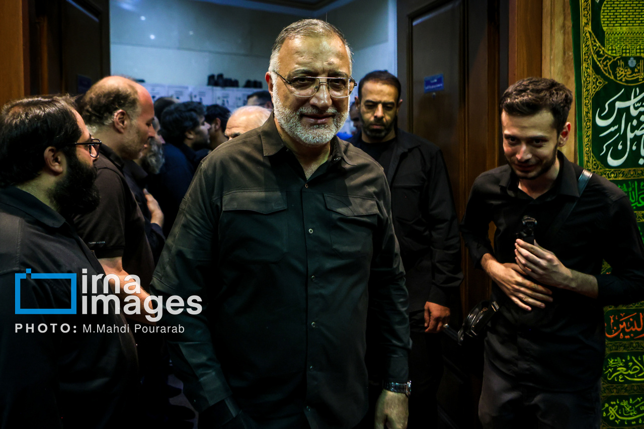 قالیباف و پزشکیان در مجلس ترحیم احمد توکلی