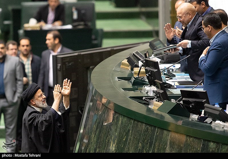 تقدیم لایحه بودجه سال ۱۴۰۳ به مجلس 